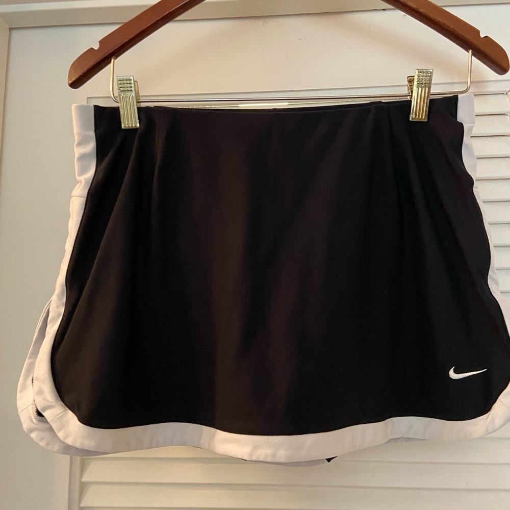Nike tennis skirt